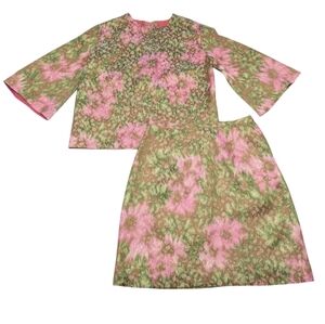 Vintage 60s handmade abstract floral mini skirt & blouse W bell sleeves. Small